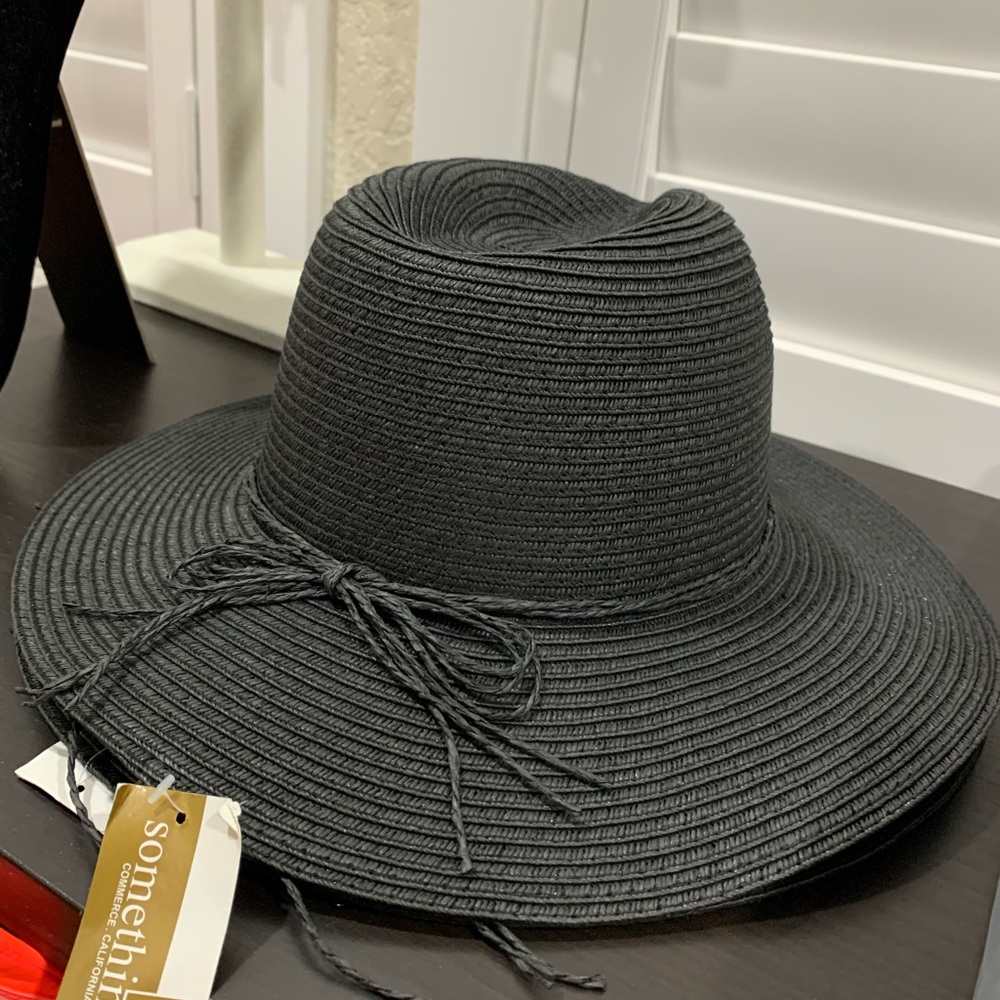Black Classic Panama Hat With Braided Straw Ribbon - Picture 3 of 5
